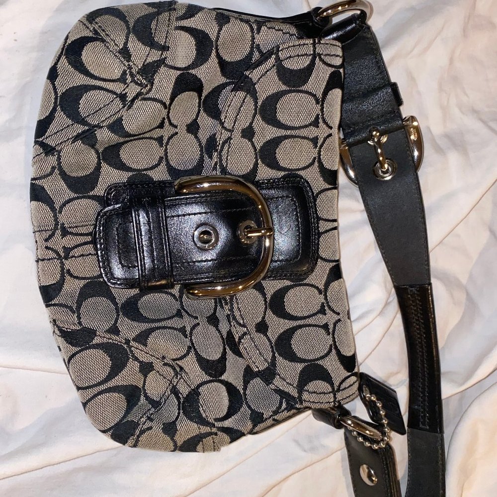 black and grey coach purse